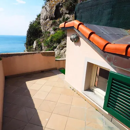 L' Artista Exclusive Sea View Apartman